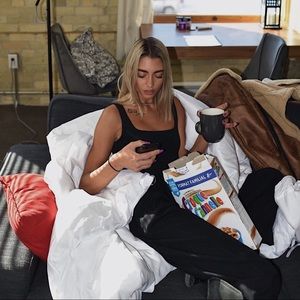 Meet your Posher, Vanessa